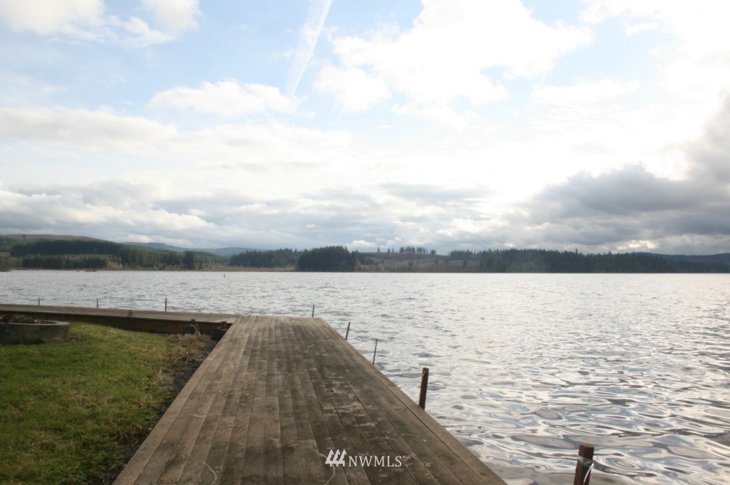 430 Streeter Road Silverlake, WA 98645 - Photo 4 of 15 Gallery Image 4