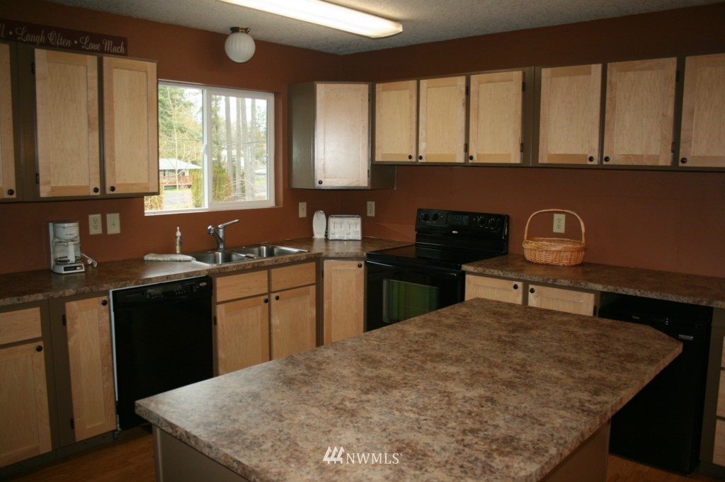 430 Streeter Road Silverlake, WA 98645 - Photo 8 of 15 Gallery Image 8