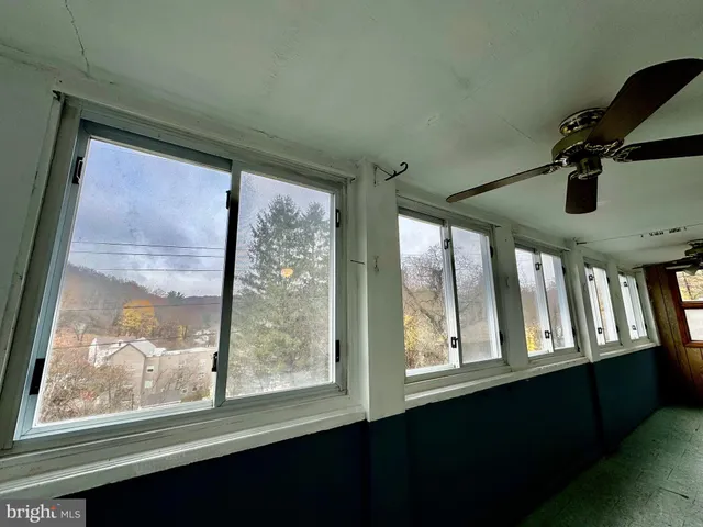 $995 | 43 High Street, Lonaconing, MD 21539