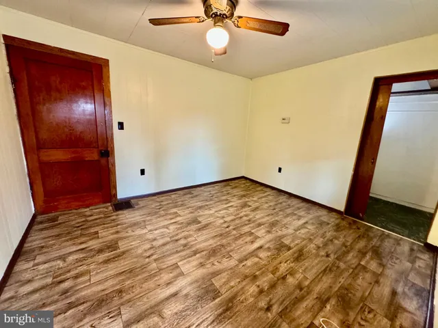 $995 | 43 High Street, Lonaconing, MD 21539