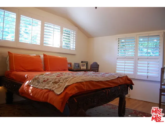 $10,000 | 29507 Harvester Road, Malibu, CA 90265