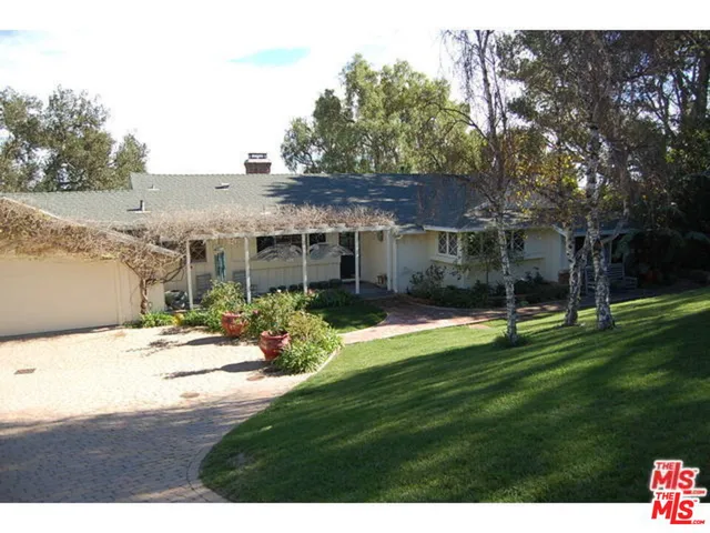 $10,000 | 29507 Harvester Road, Malibu, CA 90265