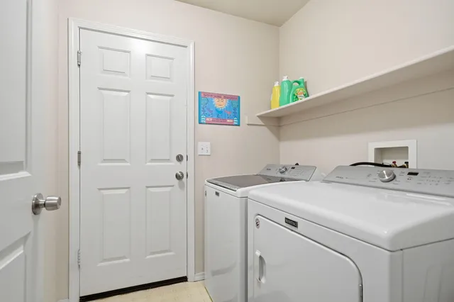 $380,000 | 11380 Puffin Way, Redding, CA 96003