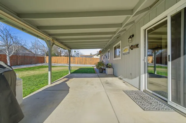 $380,000 | 11380 Puffin Way, Redding, CA 96003