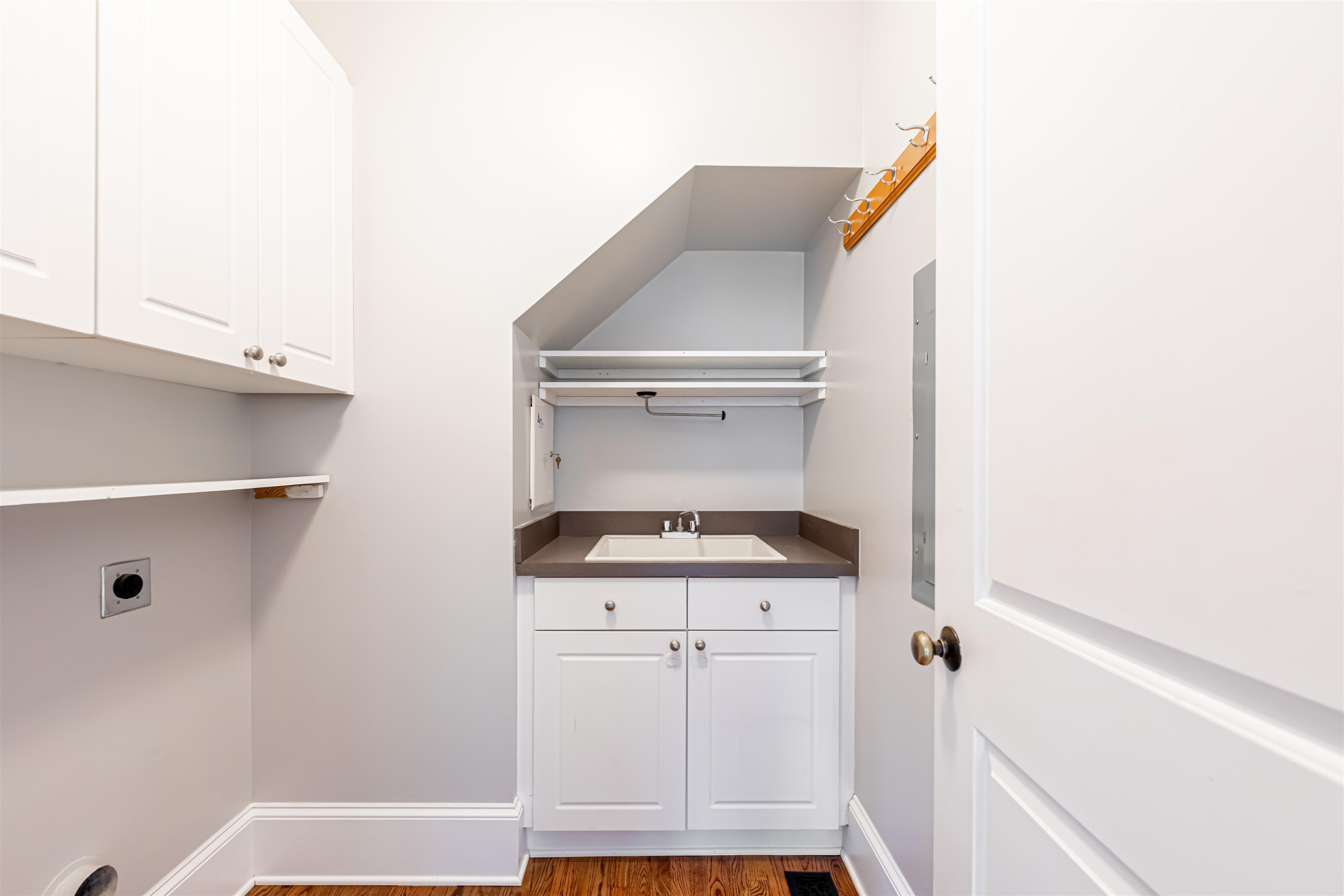 113 Village Mill Place Raleigh, NC 27608 - Photo 18 of 77 Photo 21