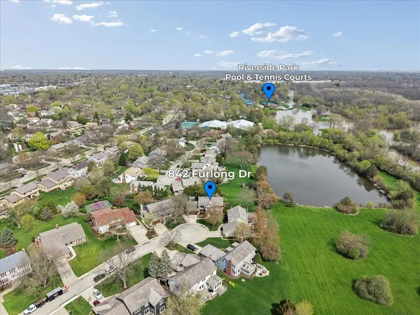 $900,000 | 842 Furlong Drive, Libertyville, IL 60048