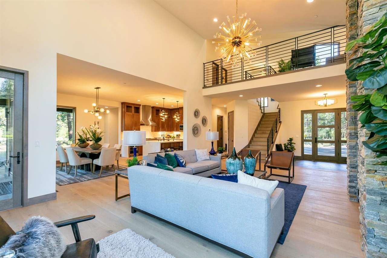 12825 Lookout Loop Truckee, CA 96161 - Photo 11 of 21