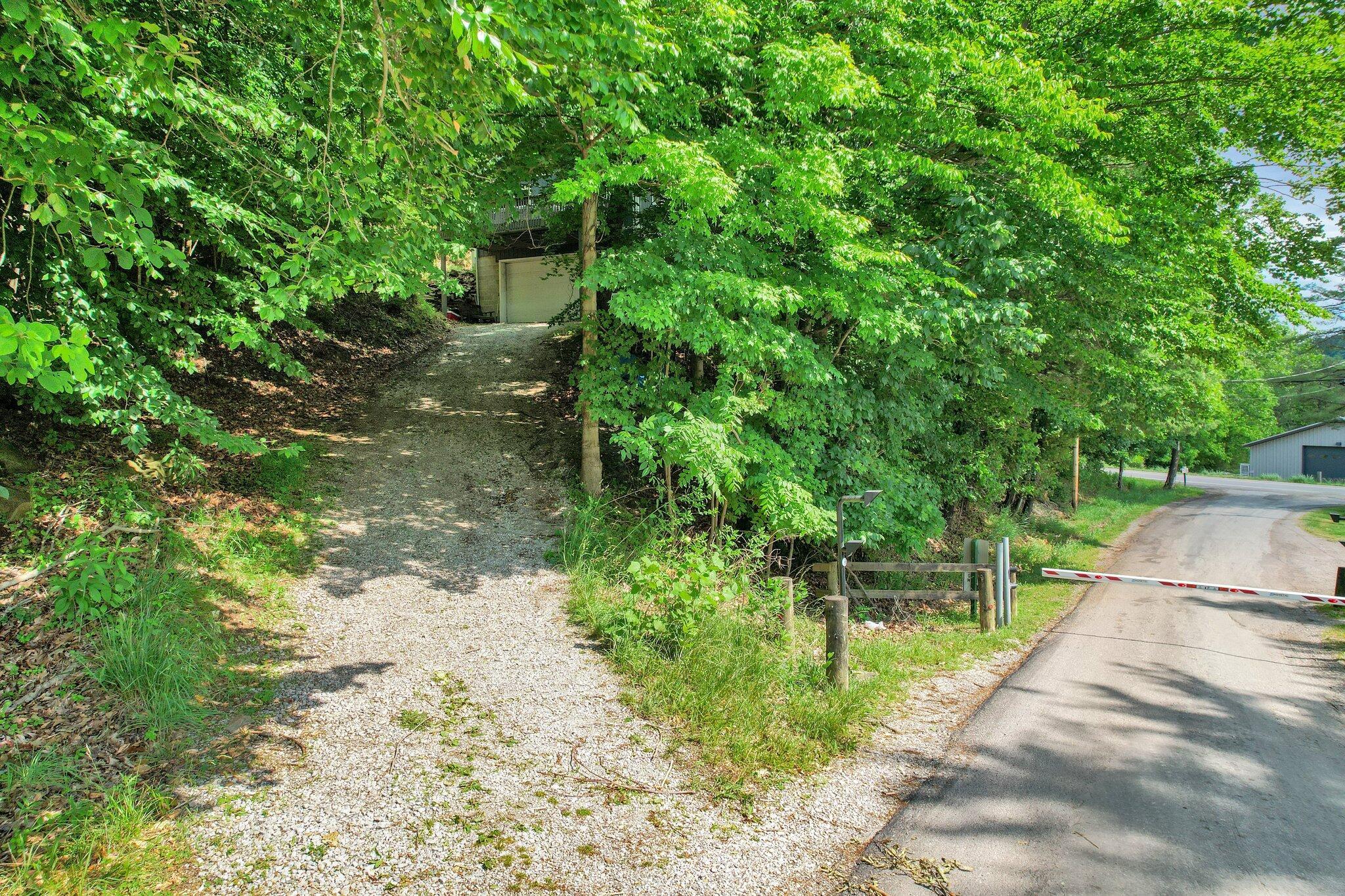 29234 Hide Away Hills Lane Logan, OH 43138 - Photo 36 of 48 Driveway to Resort Lliving