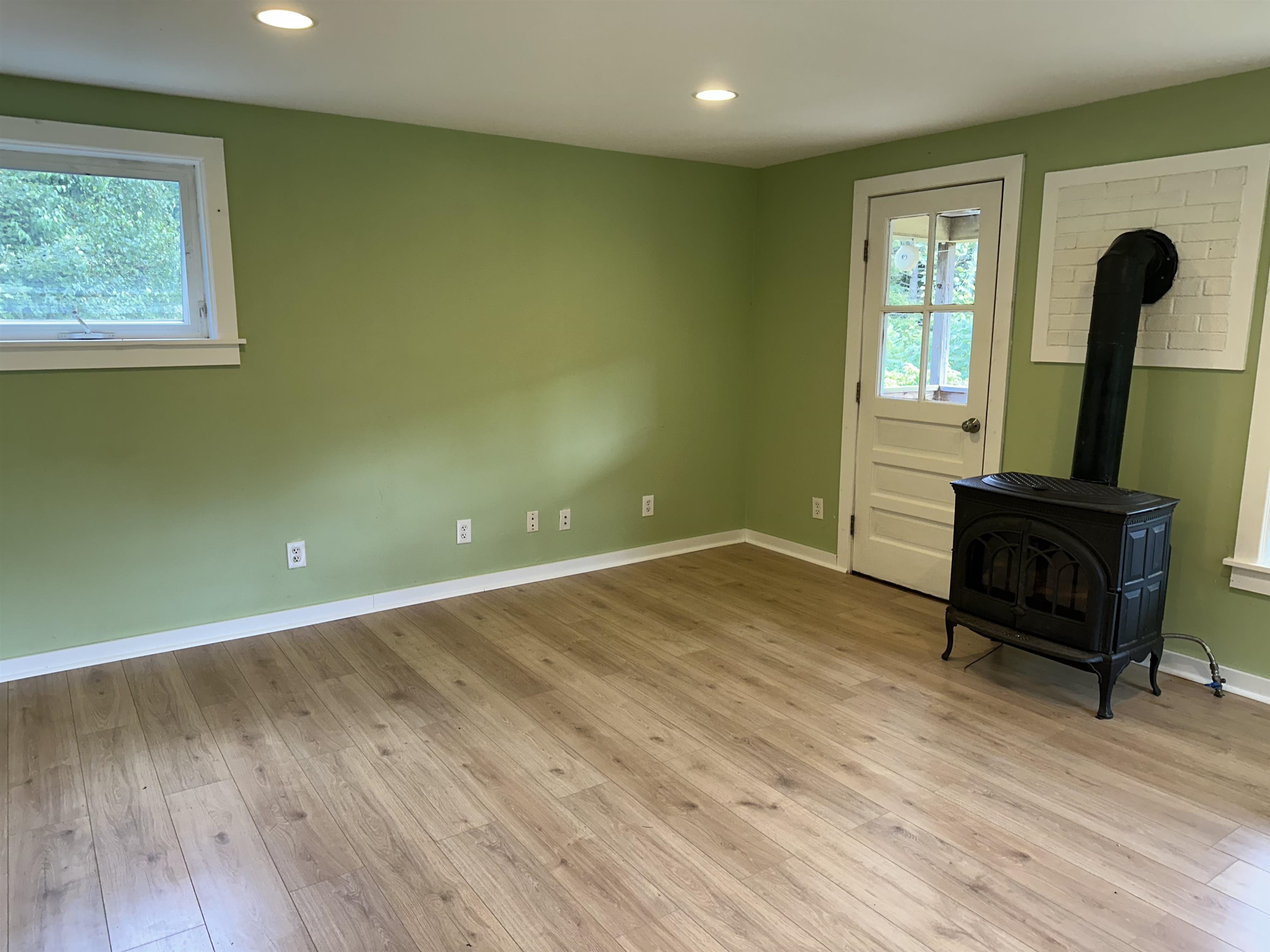 318 Clinton Road Antrim, NH 03440 - Photo 22 of 59 Gallery Image 22