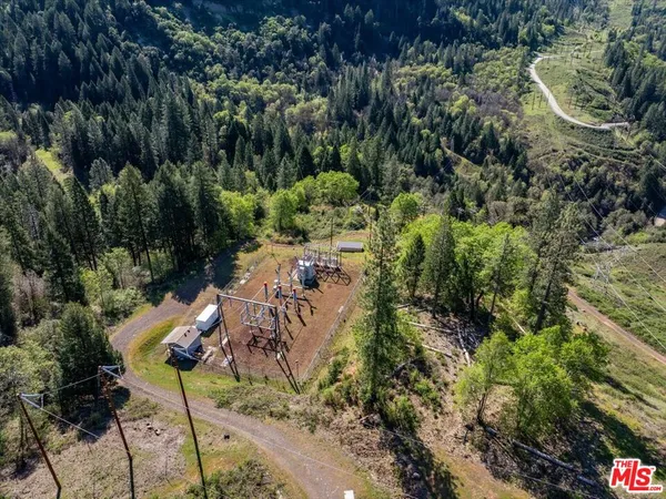 $1,899,000 | 20441 Cove Road, Montgomery Creek, CA 96065