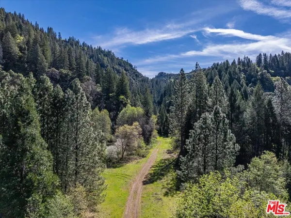 $1,899,000 | 20441 Cove Road, Montgomery Creek, CA 96065