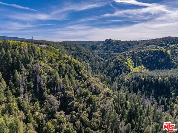 $1,899,000 | 20441 Cove Road, Montgomery Creek, CA 96065