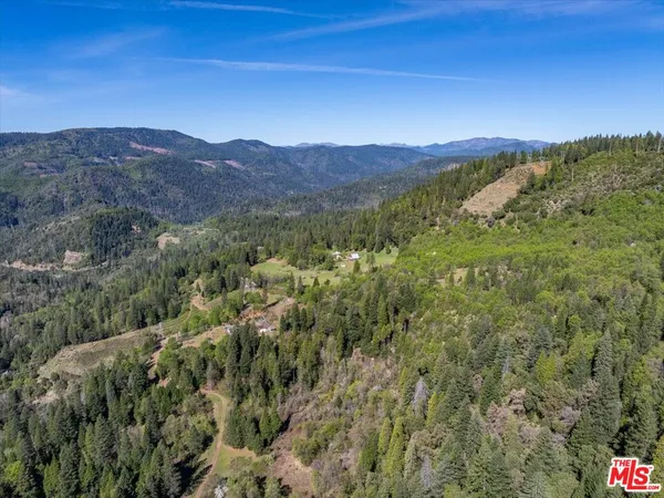 $1,899,000 | 20441 Cove Road, Montgomery Creek, CA 96065