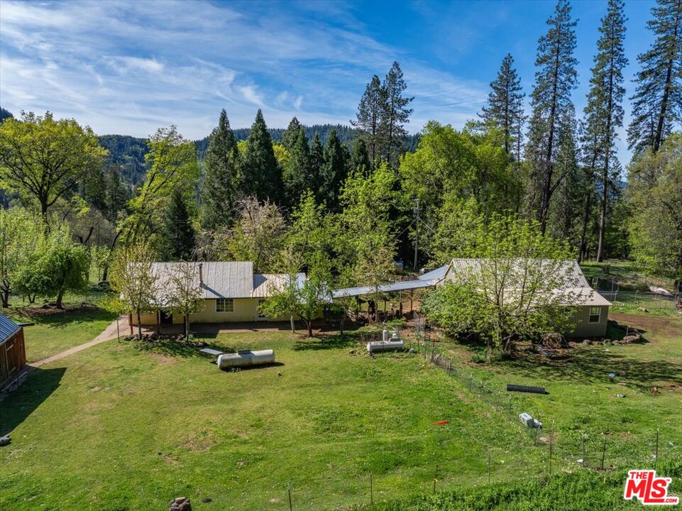 20441 Cove Road Montgomery Creek, CA 96065 - Photo 4 of 42