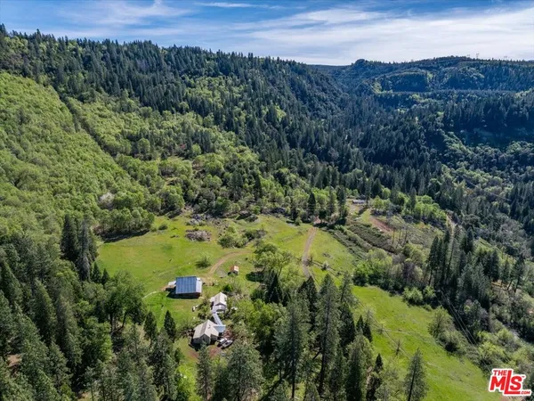 $1,899,000 | 20441 Cove Road, Montgomery Creek, CA 96065