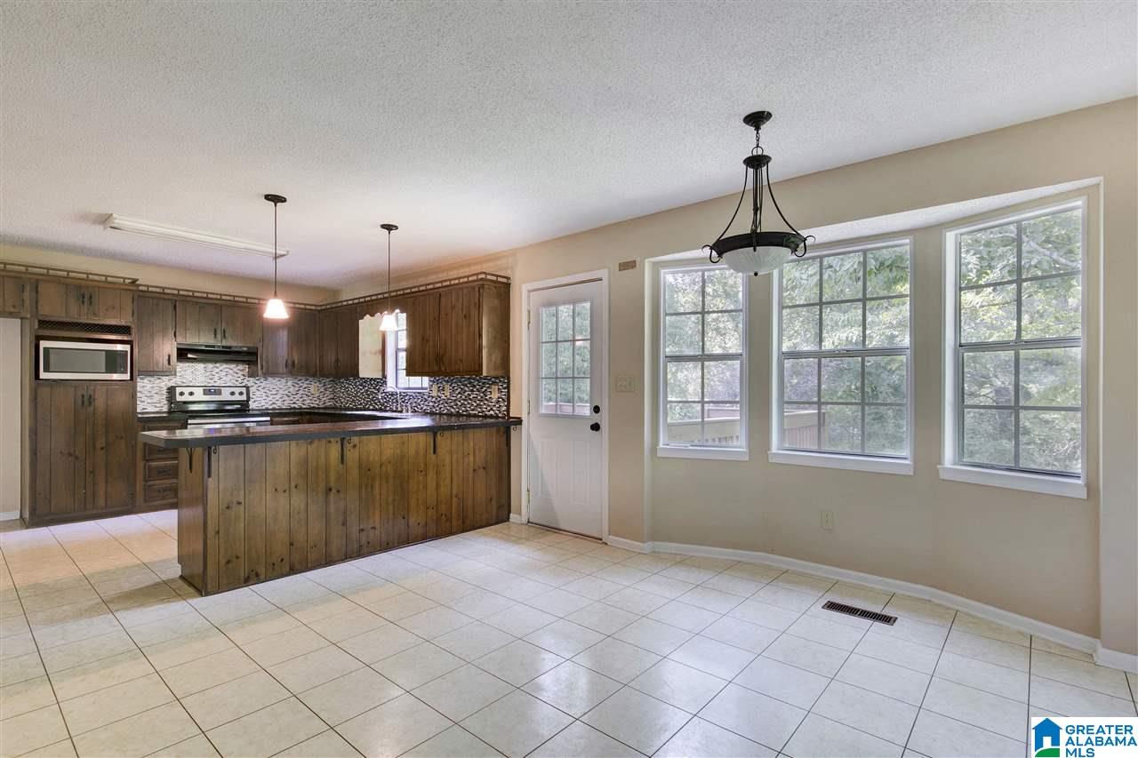 290 Village Springs Road Springville, AL 35146 - Photo 9 of 20