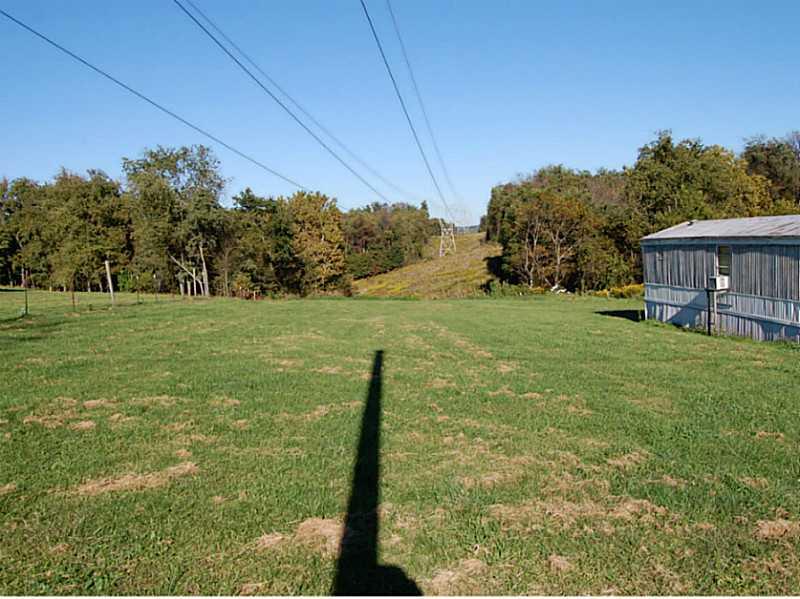 292 Pittsburgh Pike Ruffs Dale, PA 15679 - Photo 4 of 5 View.