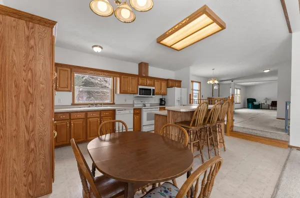 $440,000 | 39052 Mica Avenue, North Branch, MN 55056