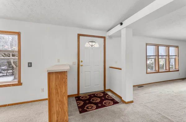 $440,000 | 39052 Mica Avenue, North Branch, MN 55056