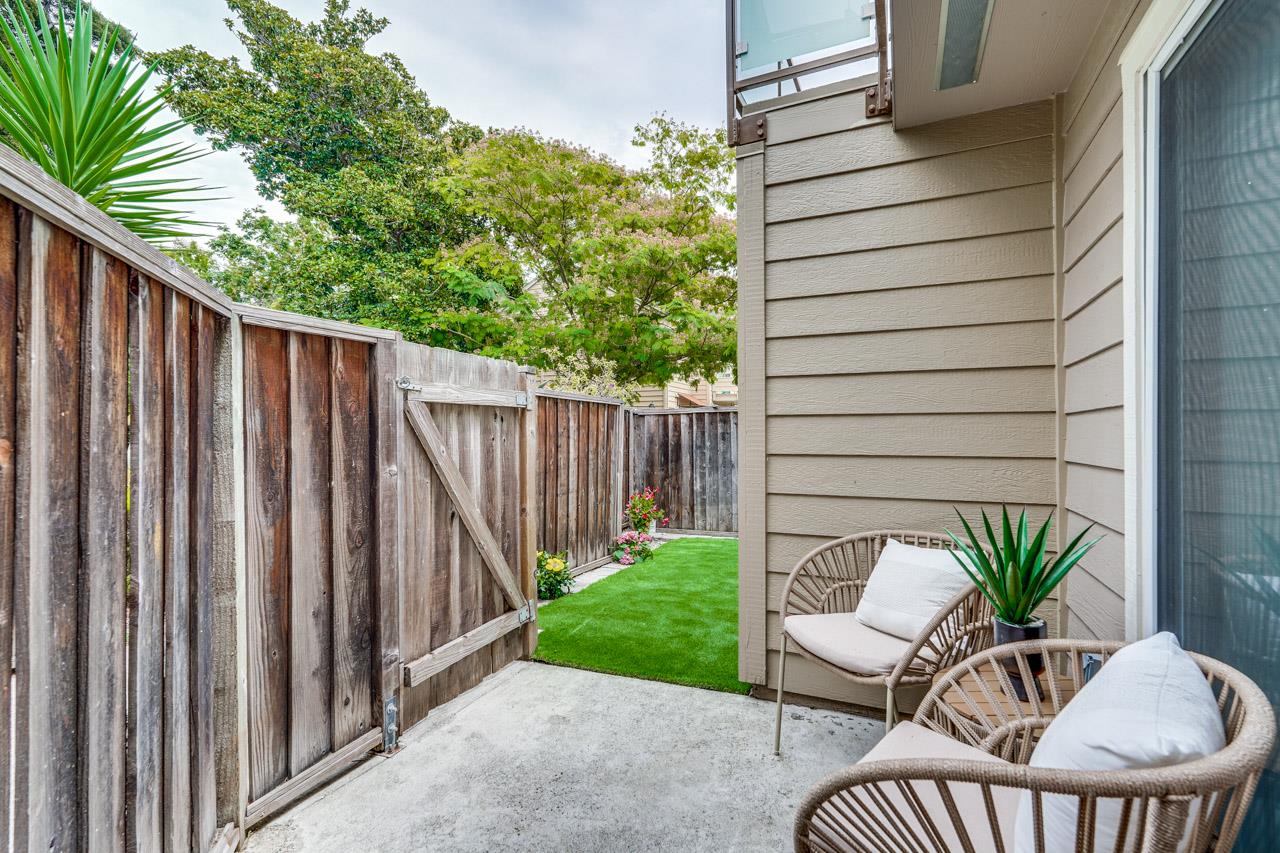 363 North Rengstorff Avenue, Unit 4 Mountain View, CA 94043 - Photo 47 of 54