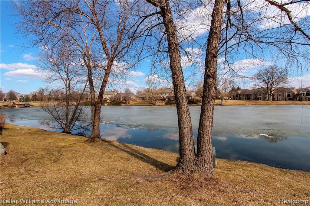22280 Edgewater Novi, MI 48375 - Photo 20 of 20