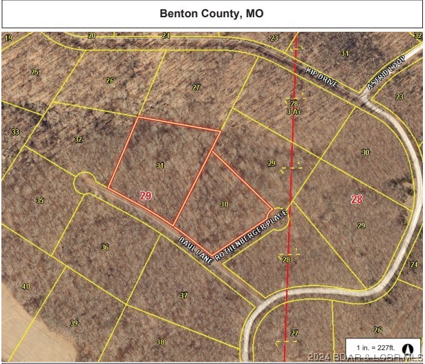 5.7 Acres in Forbes Lake of the Ozarks