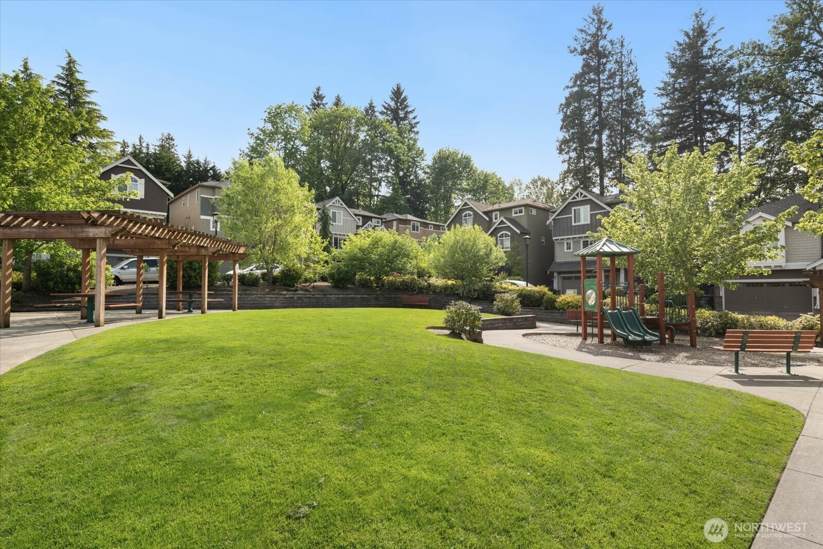12102 Northeast 174th Street, Unit 1 Bothell, WA 98011 - Photo 38 of 40
