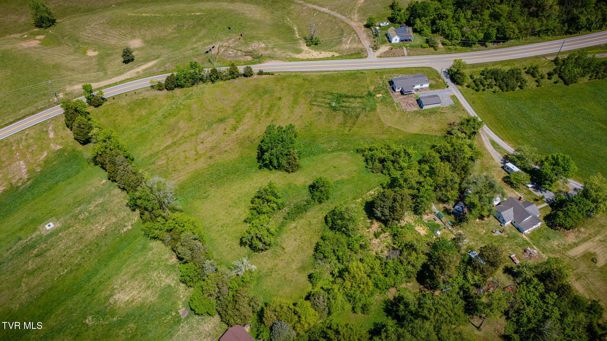 104 Bacon Road Rogersville, TN 37857 - Photo 33 of 36 103