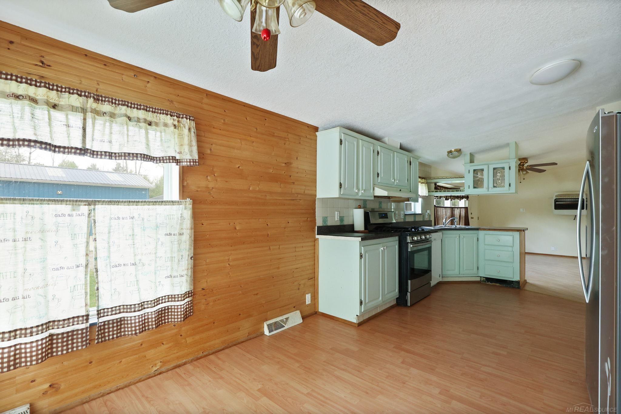3909 Higgins Road Vassar, MI 48768 - Photo 16 of 60