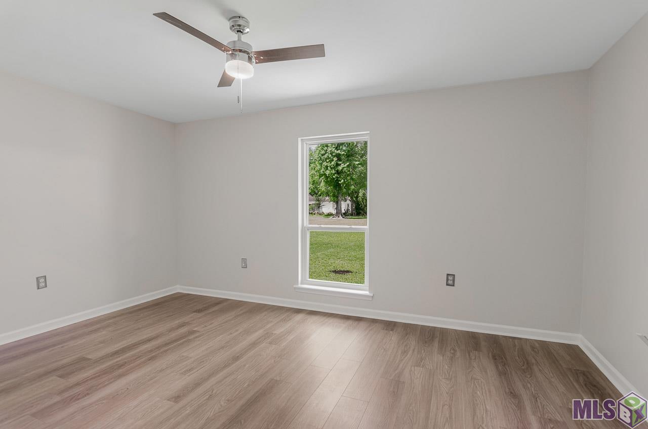 13429 Doel Mayer Road Gonzales, LA 70737 - Photo 11 of 21 Gallery Image 11
