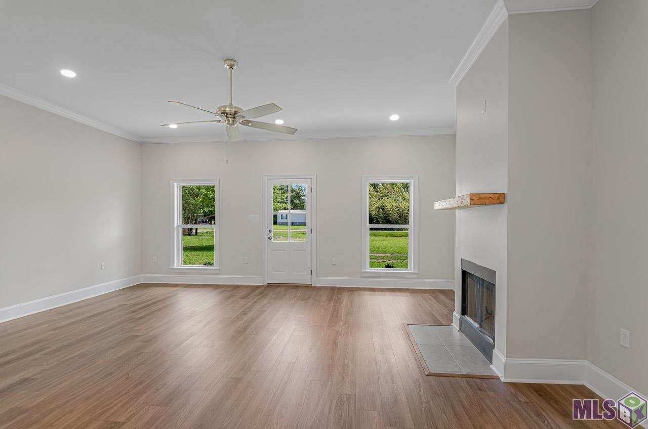 13429 Doel Mayer Road Gonzales, LA 70737 - Photo 8 of 21 Gallery Image 8