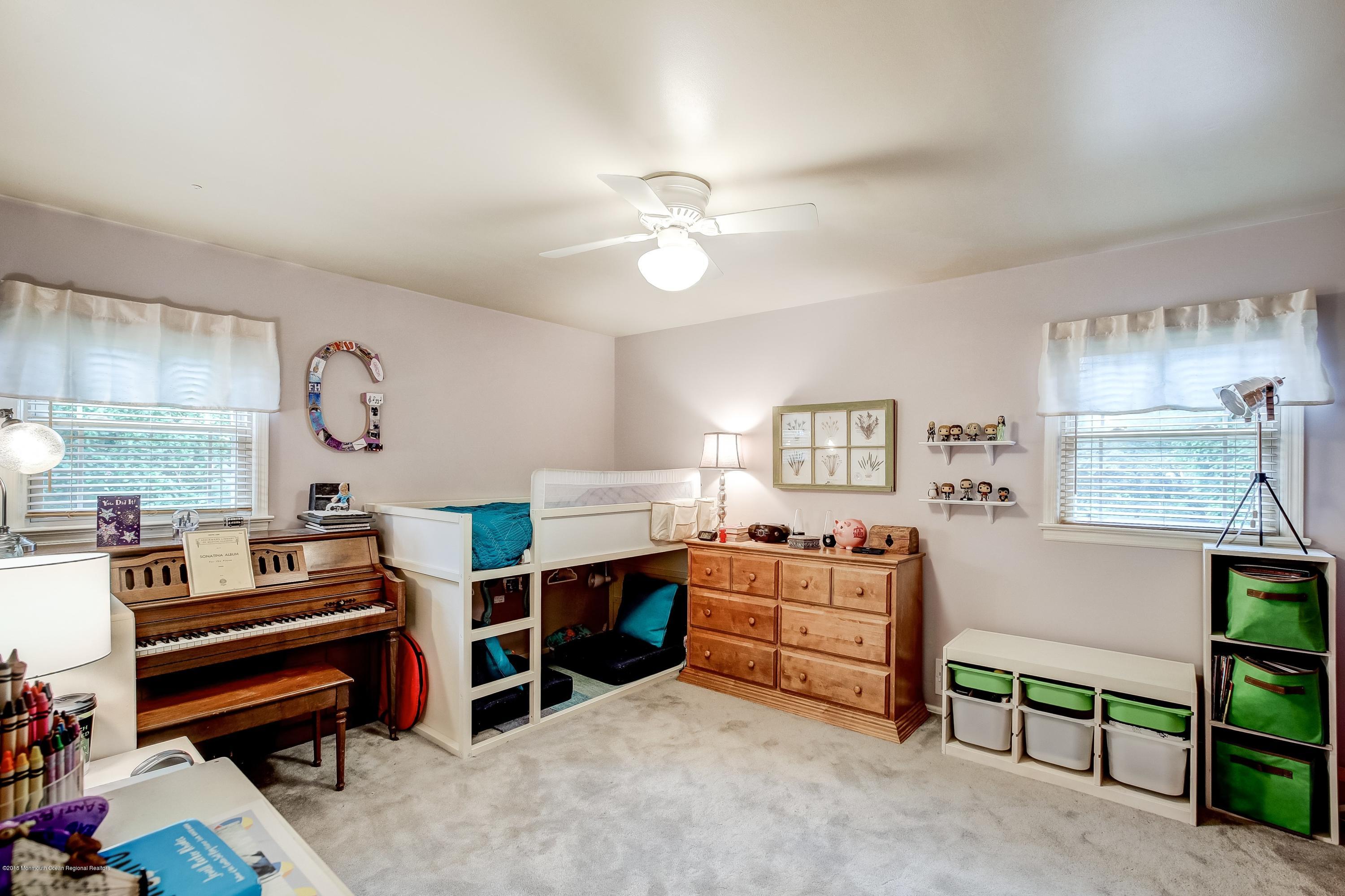 7 Hendrickson Place Fair Haven, NJ 07704 - Photo 13 of 26 BEDROOM