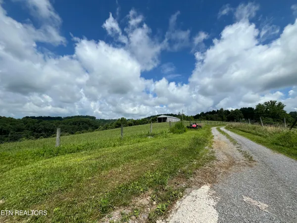 $365,000 | 468 Spears Drive, Pennington Gap, VA 24277