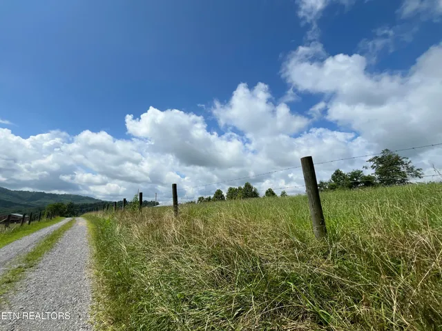 $365,000 | 468 Spears Drive, Pennington Gap, VA 24277