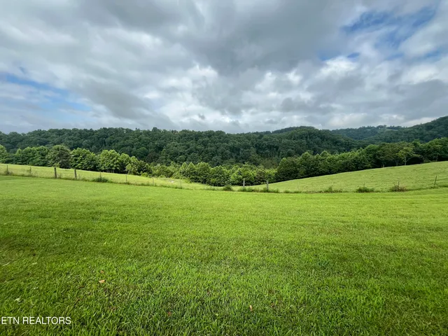 $365,000 | 468 Spears Drive, Pennington Gap, VA 24277