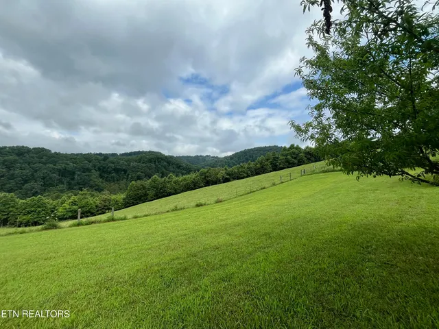 $365,000 | 468 Spears Drive, Pennington Gap, VA 24277