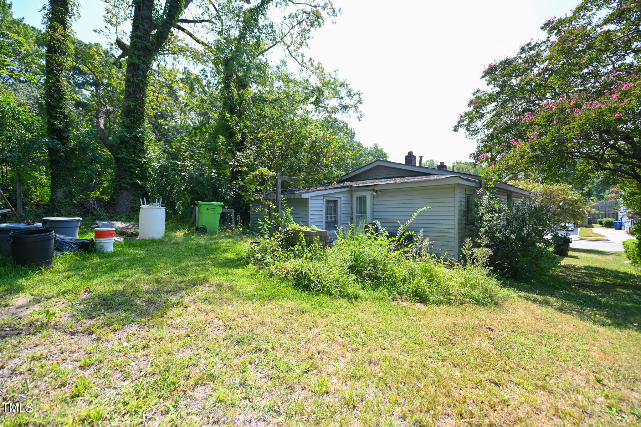 1711 Pender Street Raleigh, NC 27610 - Photo 17 of 17 017