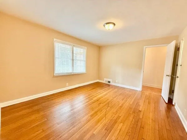 $2,950 | 2076 Azalea Circle, Decatur, GA 30033