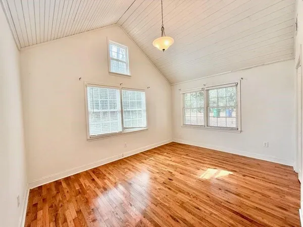 $2,950 | 2076 Azalea Circle, Decatur, GA 30033