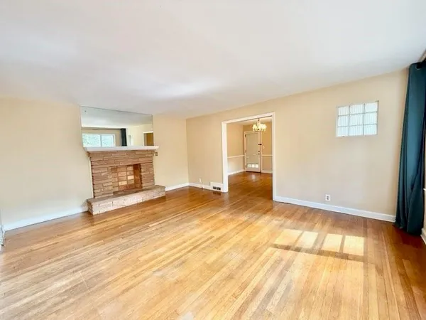 $2,950 | 2076 Azalea Circle, Decatur, GA 30033