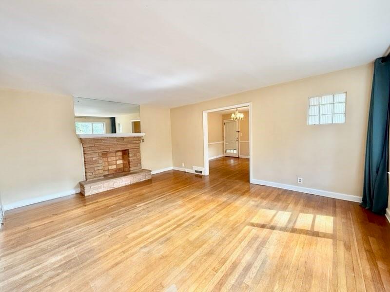 2076 Azalea Circle Decatur, GA 30033 - Photo 8 of 39