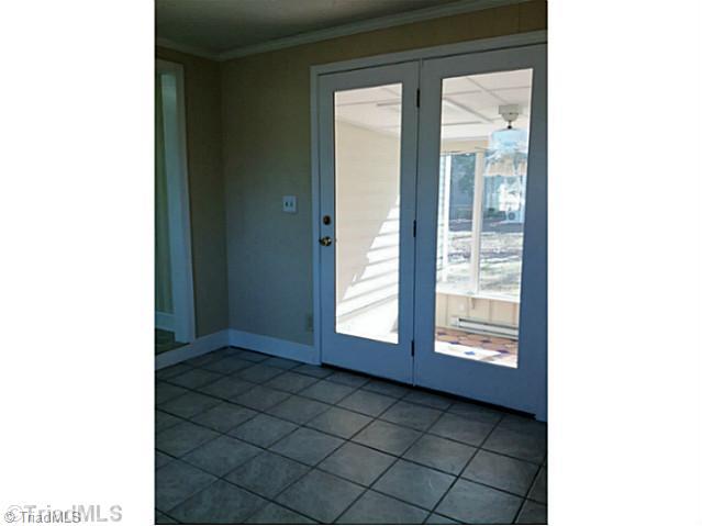 2205 Lane Road Greensboro, NC 27408 - Photo 11 of 16 Dining Room.