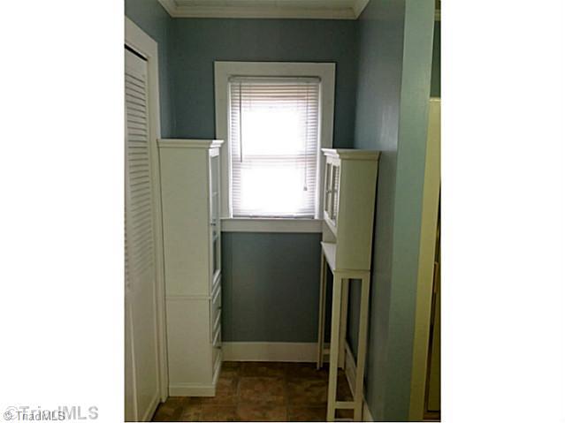 2205 Lane Road Greensboro, NC 27408 - Photo 8 of 16 Bath.