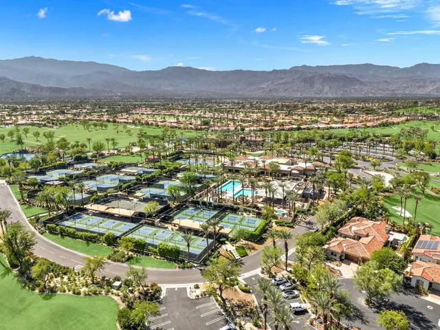 $2,300,000 | 311 Eagle Dance Circle, Palm Desert, CA 92211