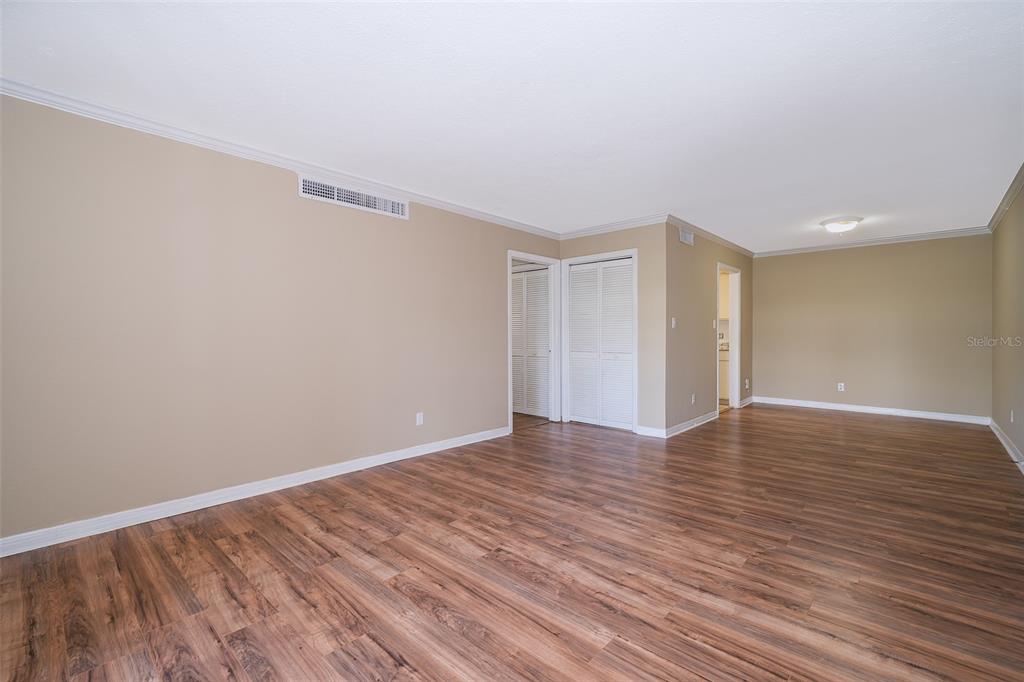 295 Wymore Road, Unit 201 Altamonte Springs, FL 32714 - Photo 4 of 22