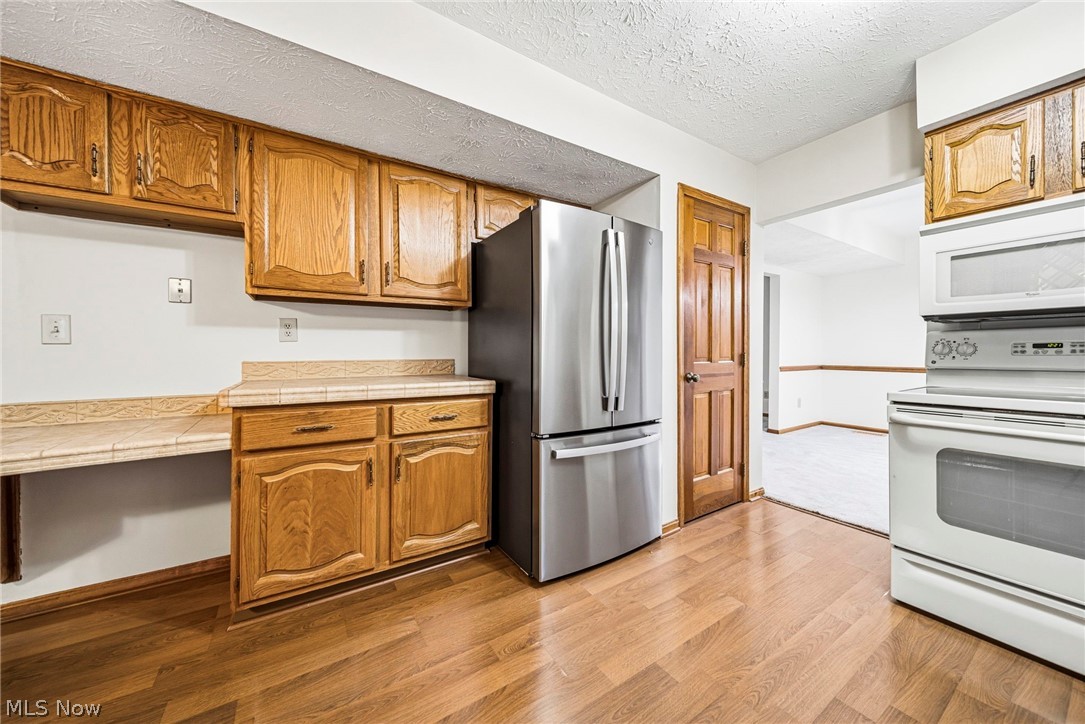 10108 Fair Road Strongsville, OH 44149 - Photo 7 of 27