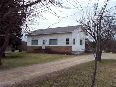 463 North Stiles Road Ludington, MI 49431 - Photo 1 of 4 Primary Photo