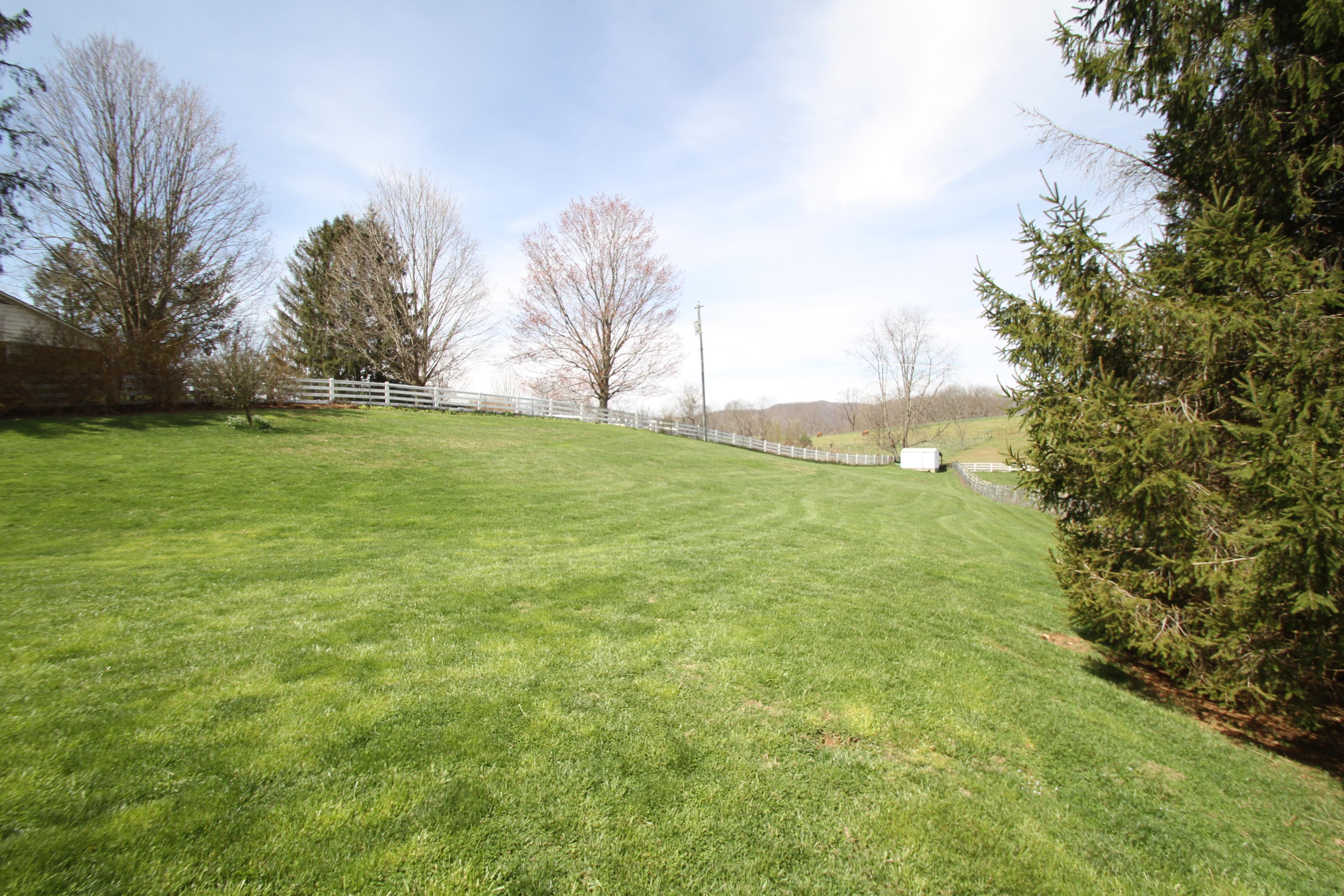 3001 Davis Stuart Road Lewisburg, WV 24901 - Photo 36 of 46 Gallery Image 36