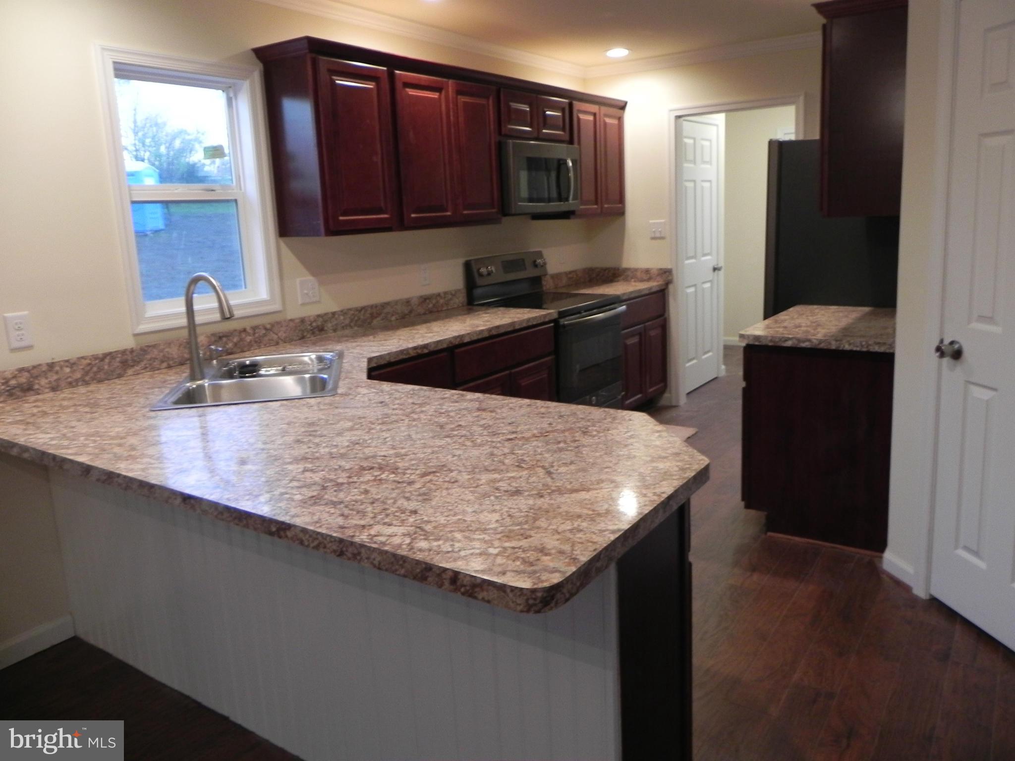 278 Bufflick Road Winchester, VA 22602 - Photo 8 of 24 Kitchen Breakfast Bar