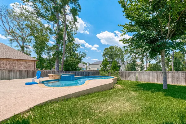 $1,370,000 | 115 North Winter Sunrise Circle, Tomball, TX 77375